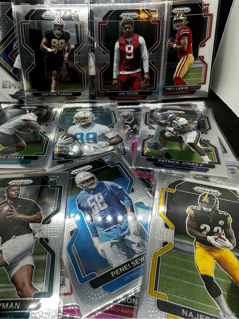 NFL 50 Card Lot w/ Base, Rookies, Inserts, Parallels, Memorabilia, and Auto’s